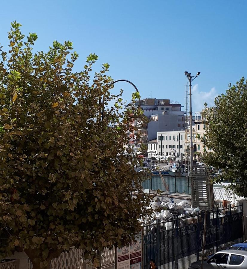 La Finestrella Dell'Arte Un Orizzonte Da Guardare Apartman Anzio Kültér fotó